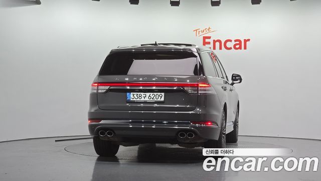 Lincoln Aviator 2021 — photo 4