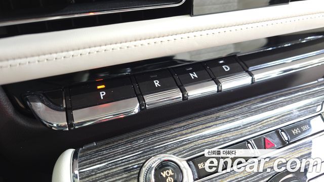 Lincoln Aviator 2021 — photo 9