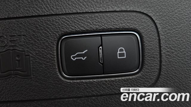 Lincoln Aviator 2021 — photo 15