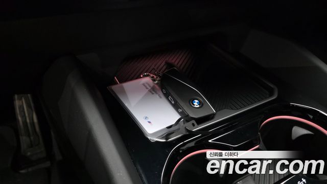 BMW 5-Series 2026 — photo 29