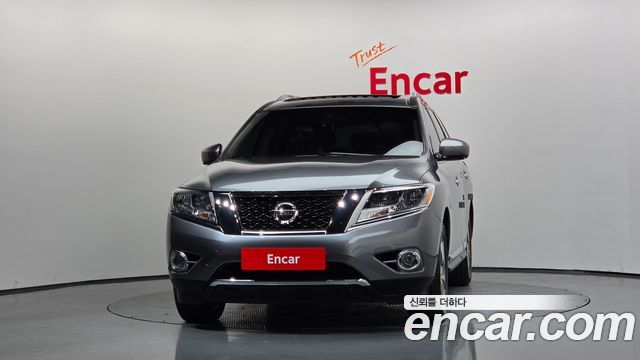 Nissan Pathfinder 2016 — photo 3