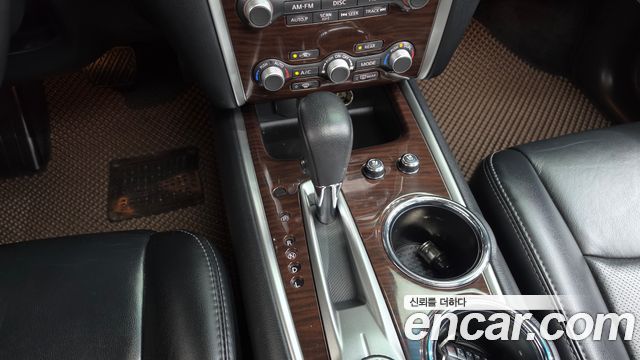 Nissan Pathfinder 2016 — photo 9