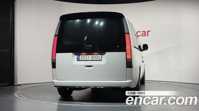 Hyundai Staria 2024 — photo 4