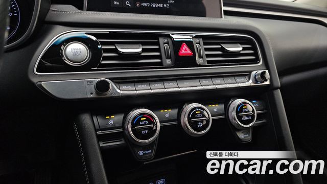 Genesis G70 2018 — photo 18