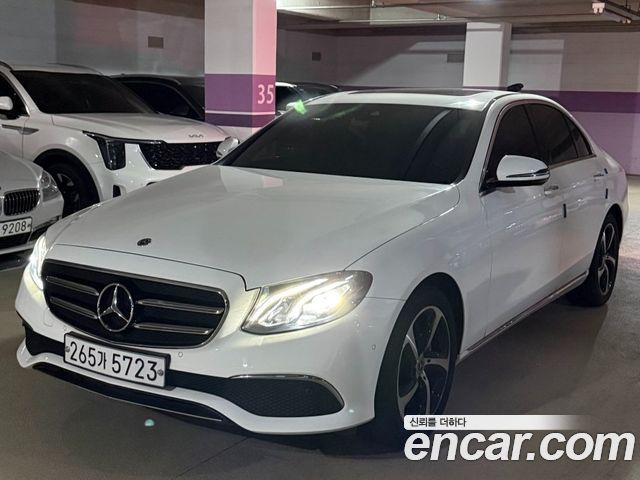 Mercedes-Benz E-Class 2020 — photo 1