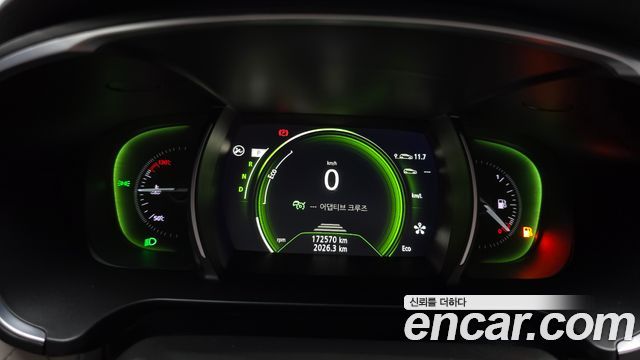 Renault Korea SM6 2016 — photo 11