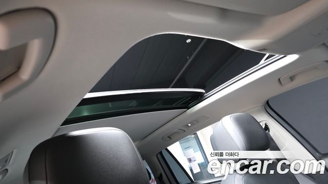 Volkswagen Tiguan 2020 — photo 18