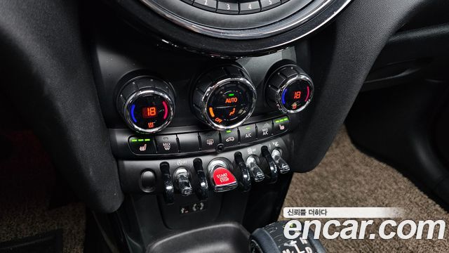 Mini Cooper 2018 — photo 24