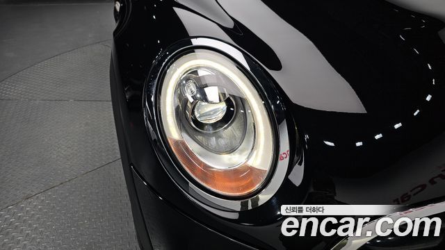 Mini Cooper 2018 — photo 8
