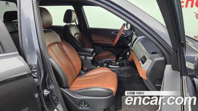 KG Mobility Rexton 2018 — photo 17