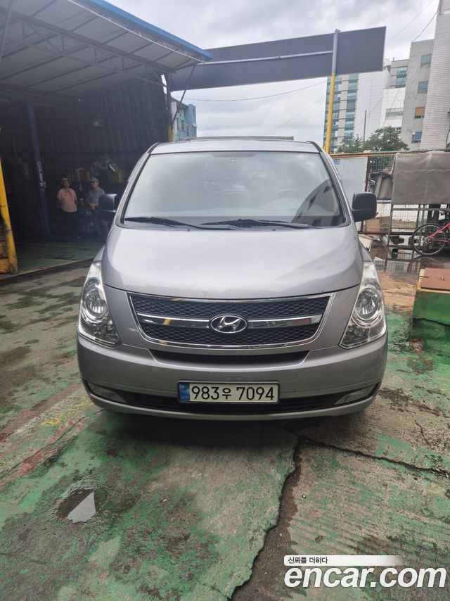 Hyundai Starex 2014 — photo 1