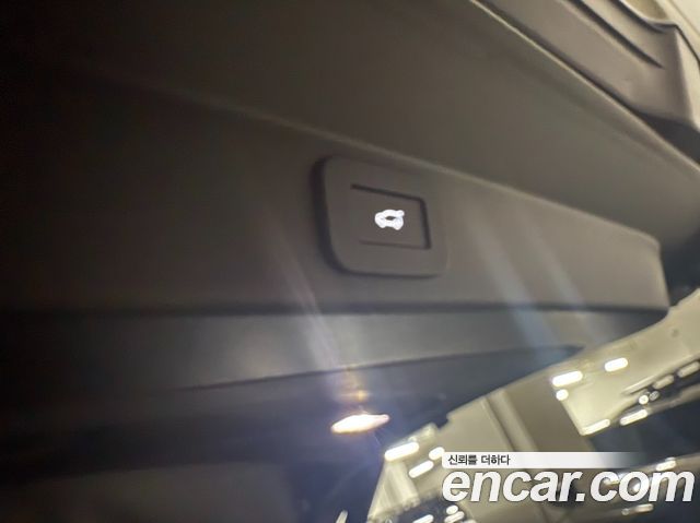 Land Rover Range Rover Sport 2025 — photo 15