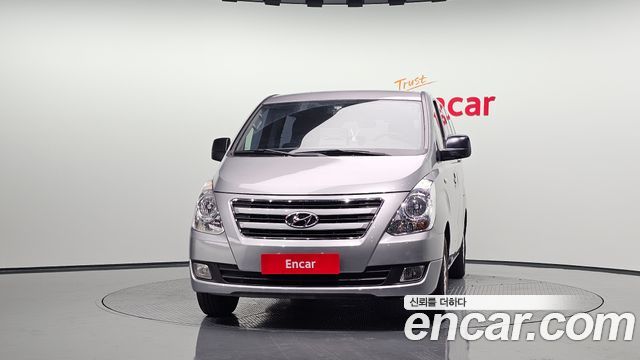 Hyundai Starex 2017 — photo 3