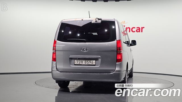 Hyundai Starex 2017 — photo 4