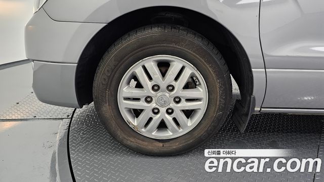 Hyundai Starex 2017 — photo 5