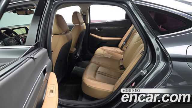 Hyundai Sonata 2021 — photo 12
