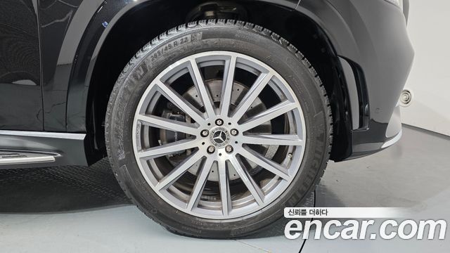 Mercedes-Benz GLS-Class 2021 — photo 5