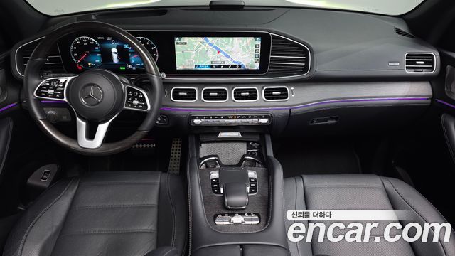 Mercedes-Benz GLS-Class 2021 — photo 10
