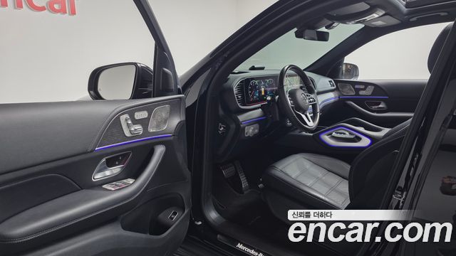 Mercedes-Benz GLS-Class 2021 — photo 13