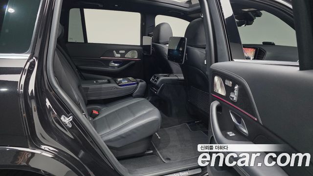 Mercedes-Benz GLS-Class 2021 — photo 18