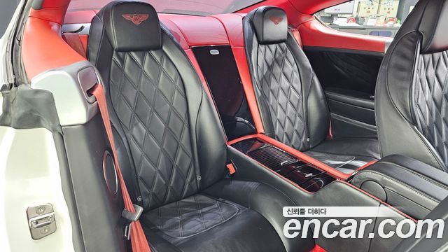 Bentley Continental 2012 — photo 12