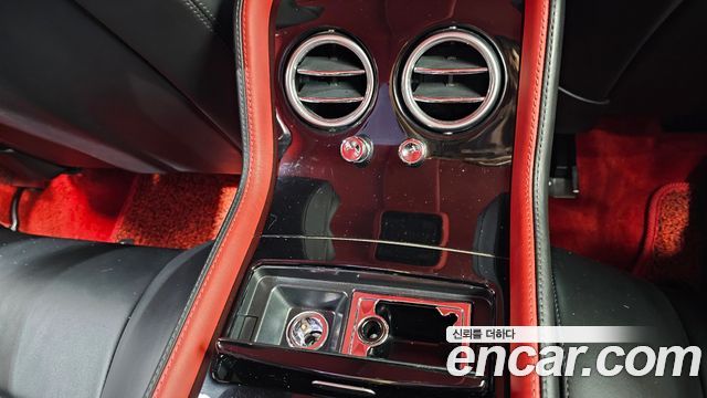 Bentley Continental 2012 — photo 18