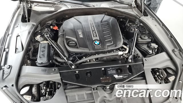 BMW 6-Series 2018 — photo 6