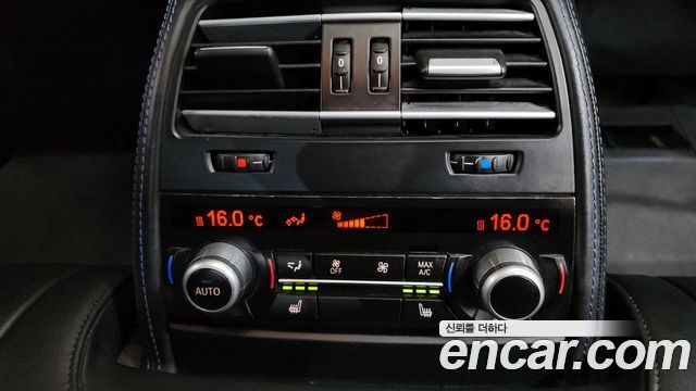 BMW 6-Series 2018 — photo 18