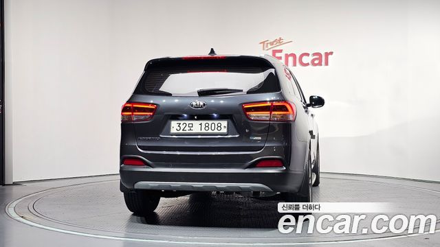 Kia Sorento 2015 — photo 4