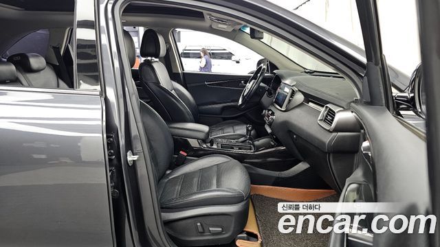 Kia Sorento 2015 — photo 17