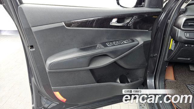Kia Sorento 2015 — photo 14