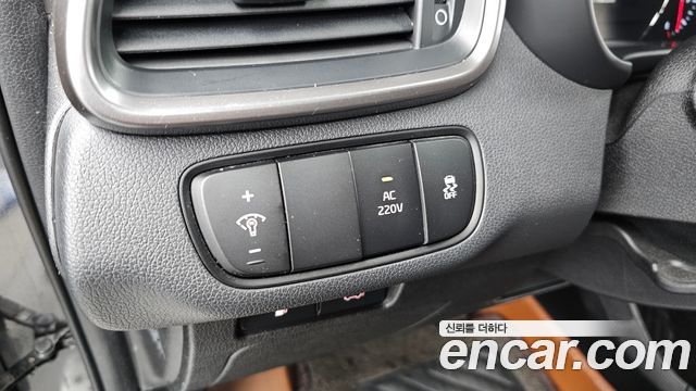 Kia Sorento 2015 — photo 28