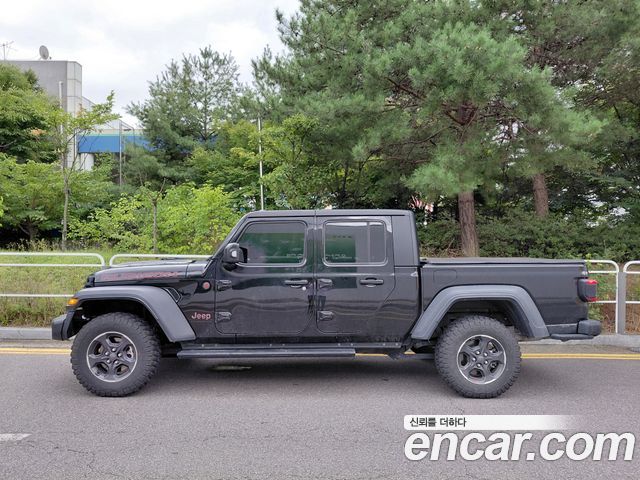 Jeep Gladiator 2023 — photo 5