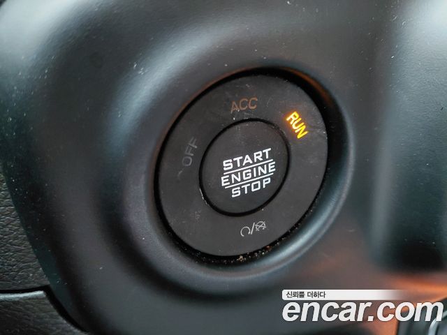 Jeep Gladiator 2023 — photo 18