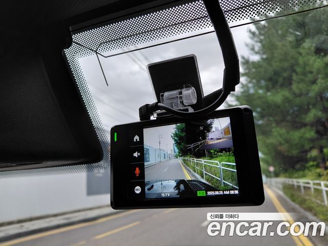 Jeep Gladiator 2023 — photo 20