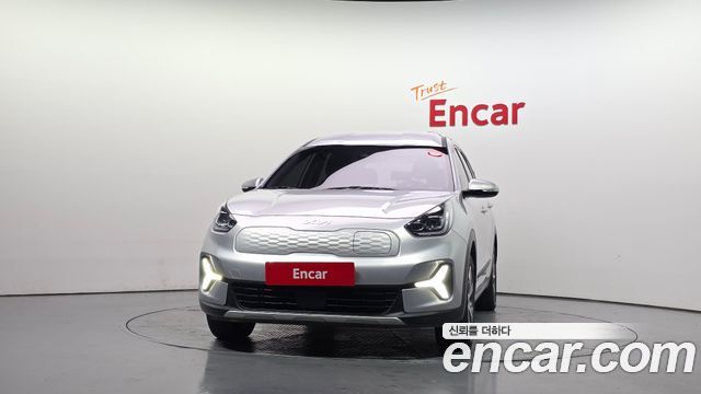 Kia Niro 2023 — photo 3