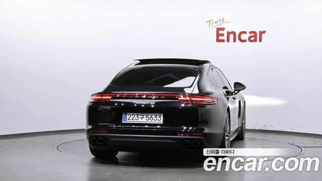 Porsche Panamera 2018 — photo 4