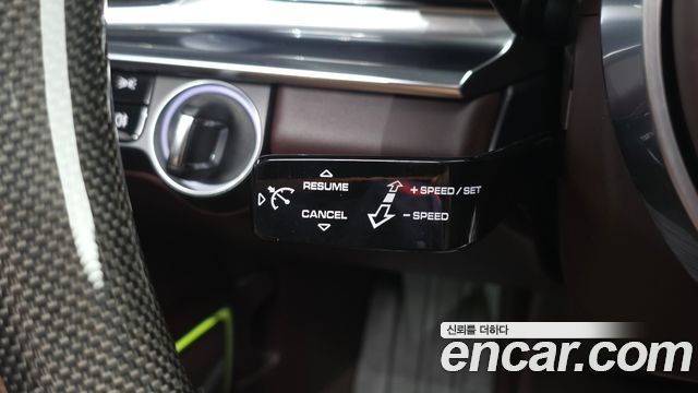 Porsche Panamera 2018 — photo 17