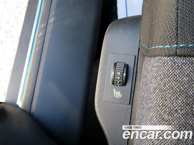 Citroën / DS C4 CACTUS 2019 — photo 12