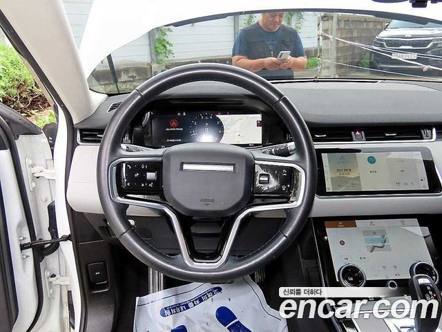Land Rover Range Rover Evoque 2021 — photo 8