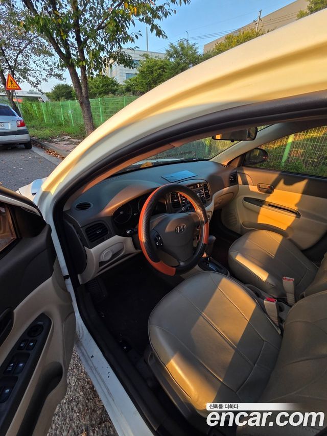 Hyundai Verna 2009 — photo 6