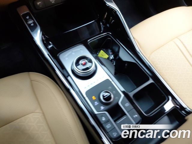 Kia Sorento 2023 — photo 12