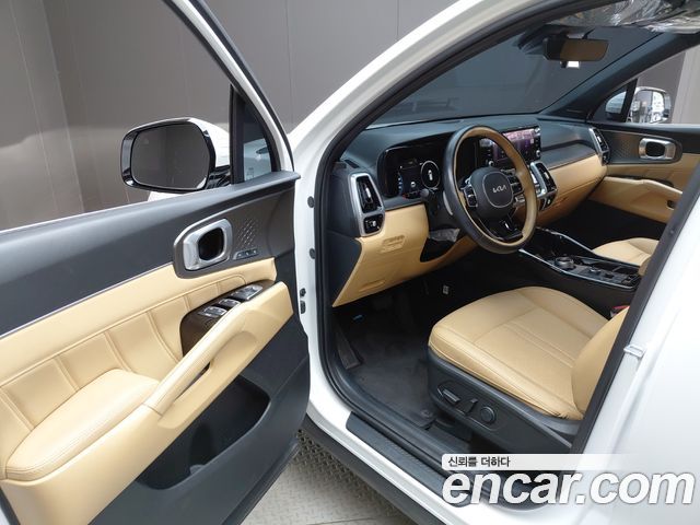 Kia Sorento 2023 — photo 13