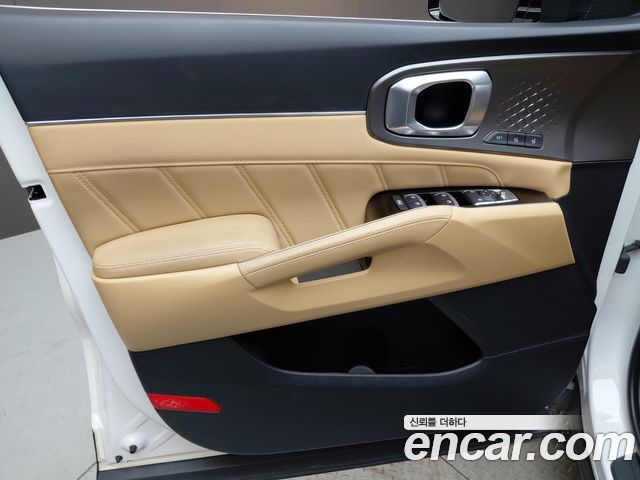 Kia Sorento 2023 — photo 14