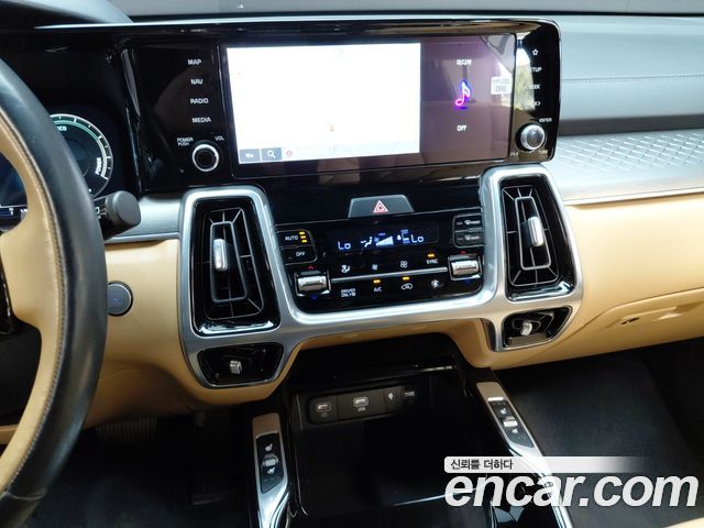 Kia Sorento 2023 — photo 28