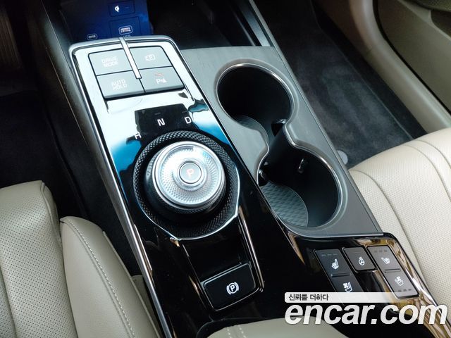 Kia K8 2023 — photo 12
