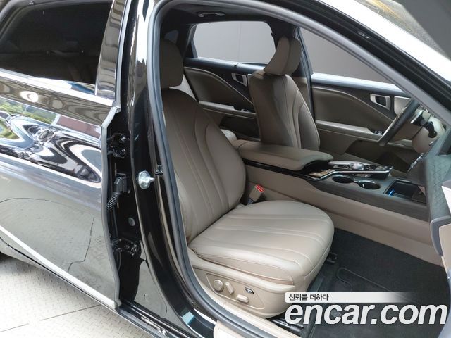 Kia K8 2023 — photo 16