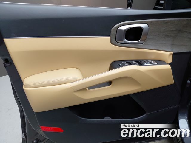 Kia Sorento 2023 — photo 14
