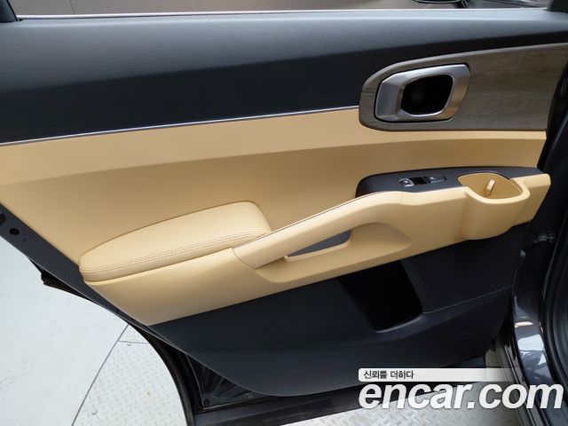 Kia Sorento 2023 — photo 15