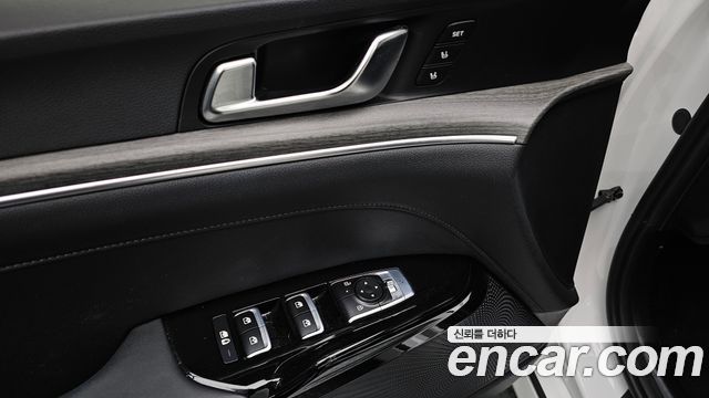 Kia K5 2025 — photo 28